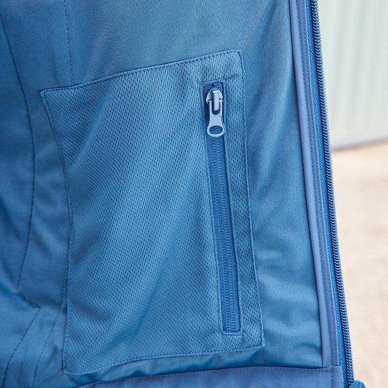 bleu-profond/bleu-acier