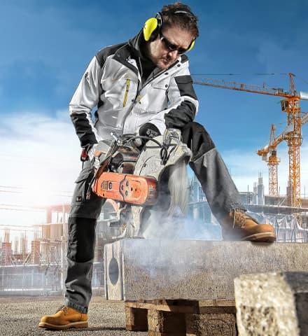 COMMENT CHOISIR LES VÊTEMENTS DE TRAVAIL